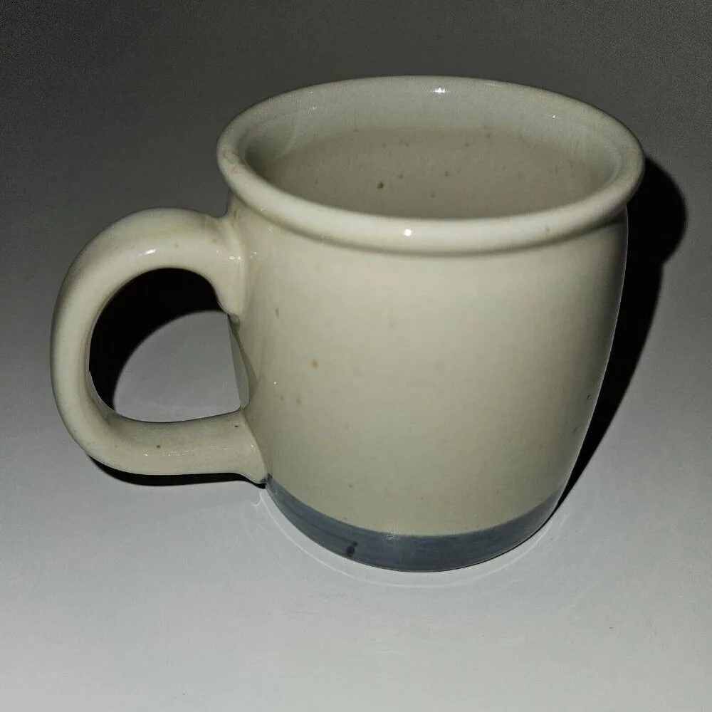 Covered Wagon Mug Coffee Cup Glass Tan Blue Horse Drawn Oregon Trail